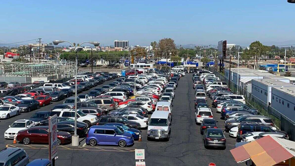LAX Parking Long Term
